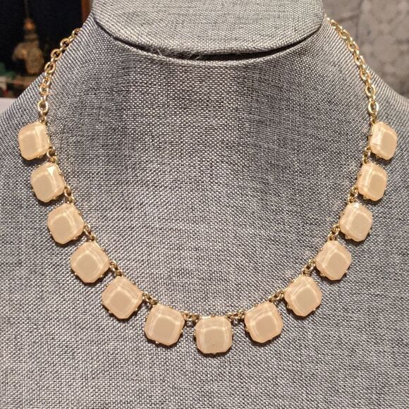 Pale light yellow almost cream tile statement necklace or choker goldtone chain - Picture 1 of 7